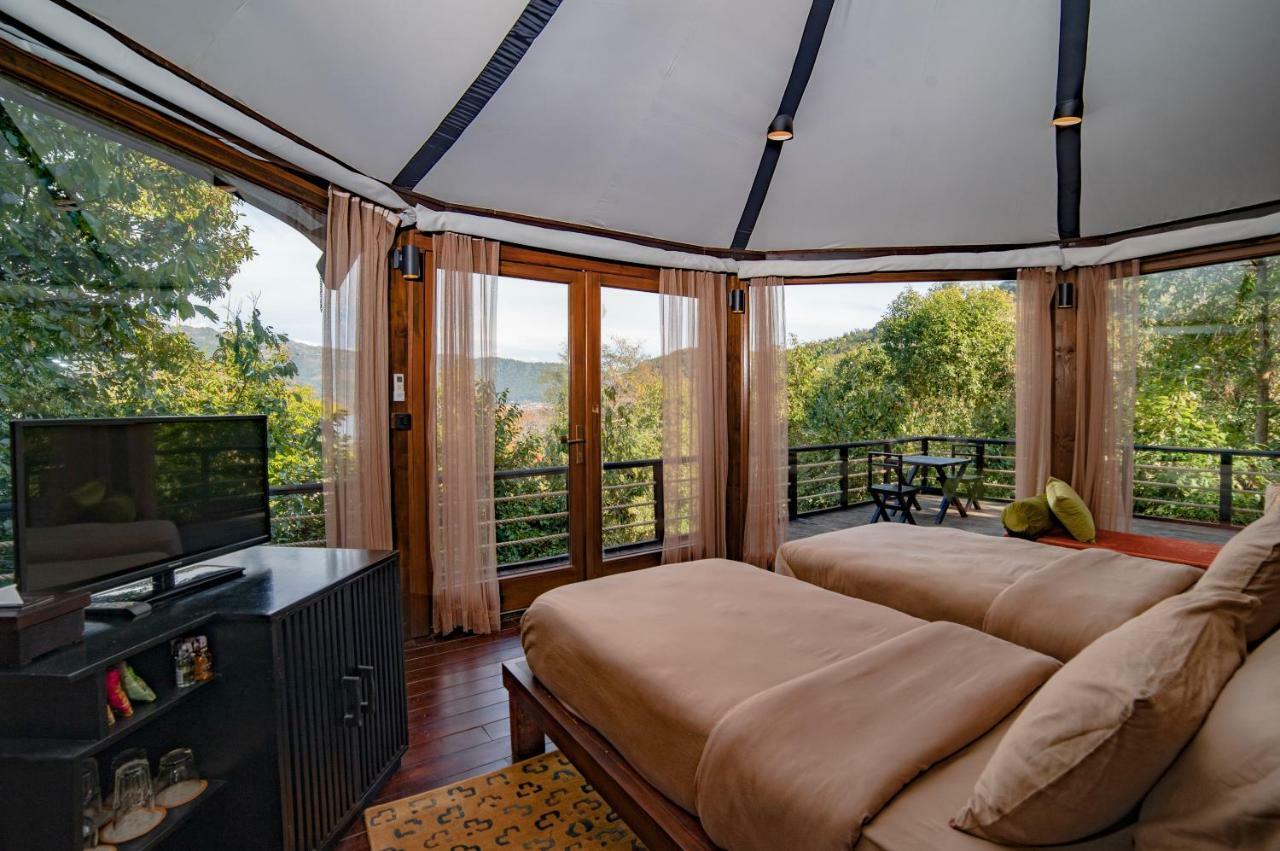 The Pavilions Himalayas Lake View Pokhara Bagian luar foto