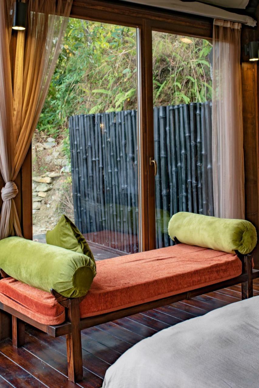 The Pavilions Himalayas Lake View Pokhara Bagian luar foto