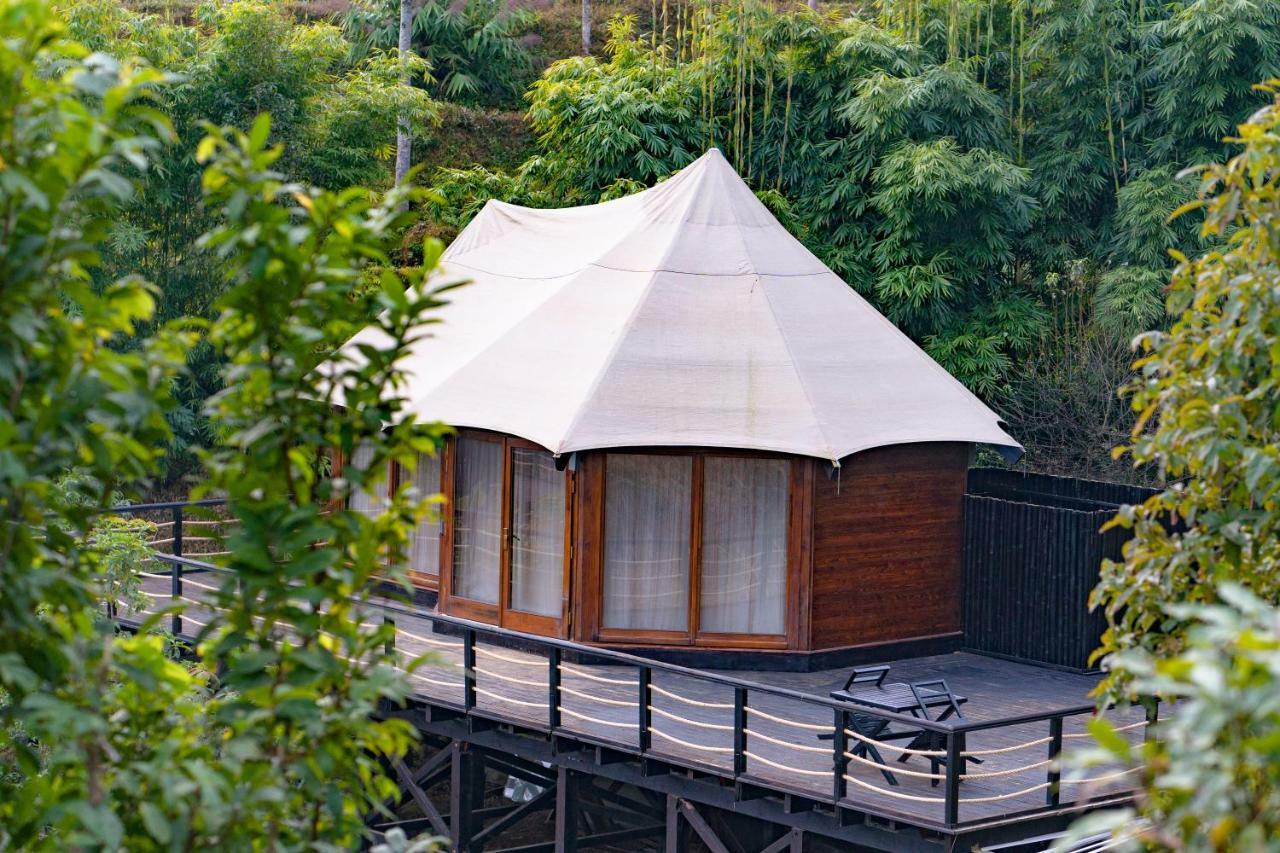 The Pavilions Himalayas Lake View Pokhara Bagian luar foto